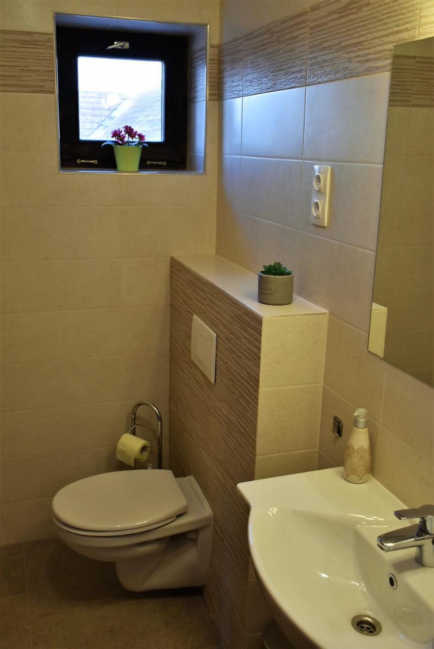 La Mia Casa Vendeghaz Otel Kaposvár Dış mekan fotoğraf